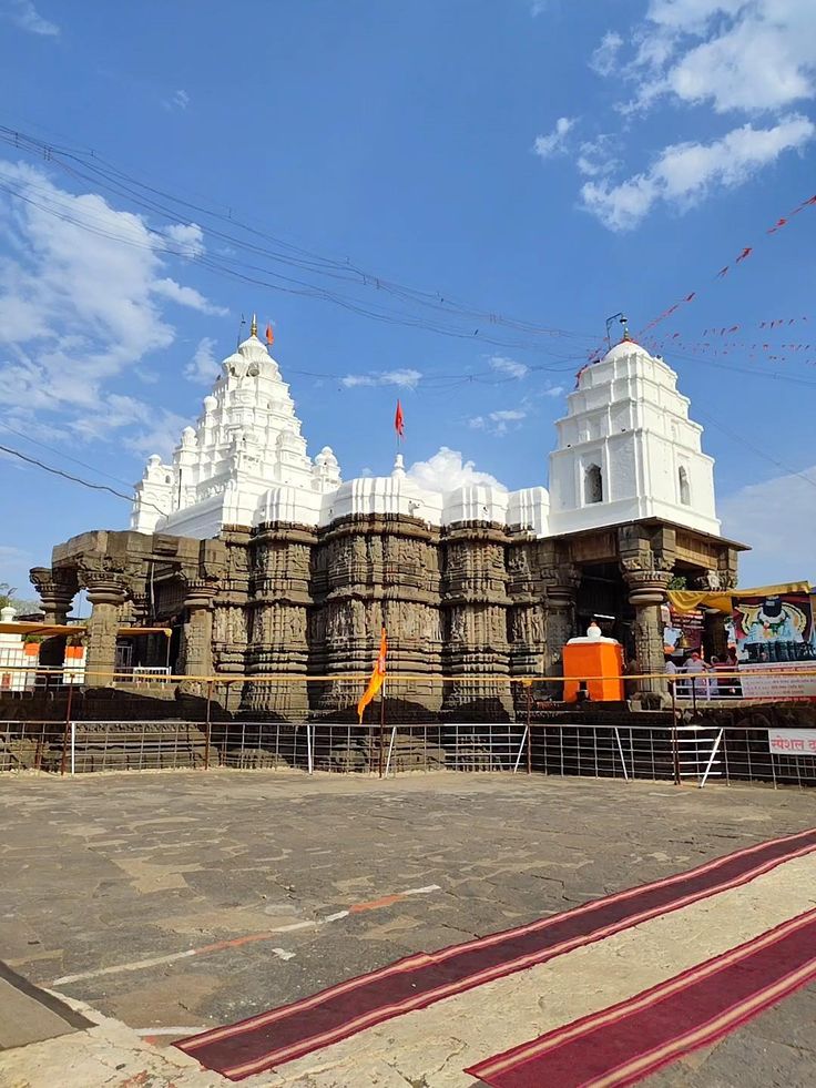 divine pilgrimage with Sai Aditya Holidays' Maharashtra Jyotirlinga Yatra Tour Package